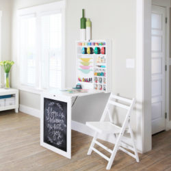 Розкладний стіл-полиця Fold Down Craft Table, We R Memory Keepers, 80005-7